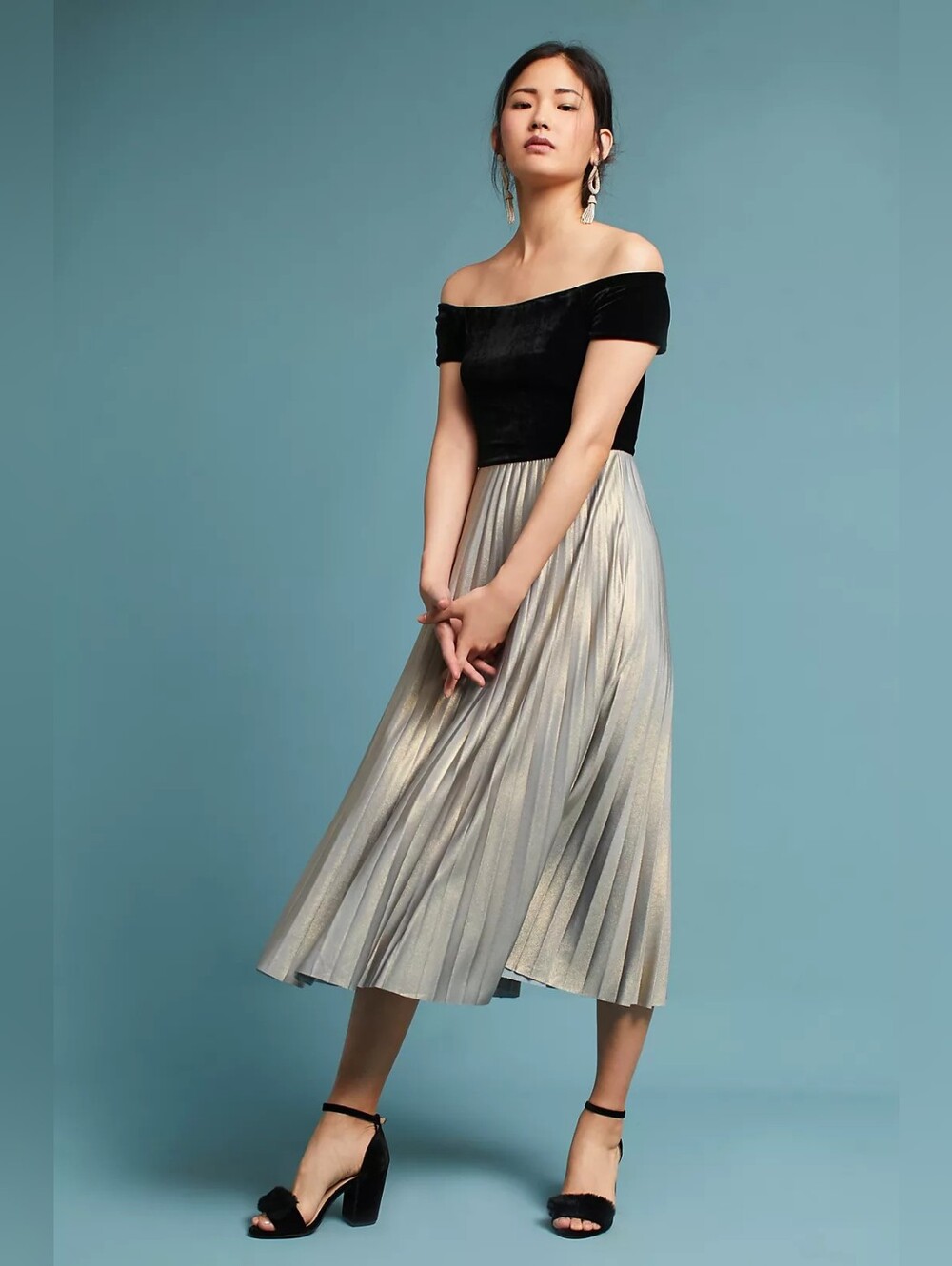 Donna Morgan Black Velvet Bodice Pleated Skirt Maxi Dress